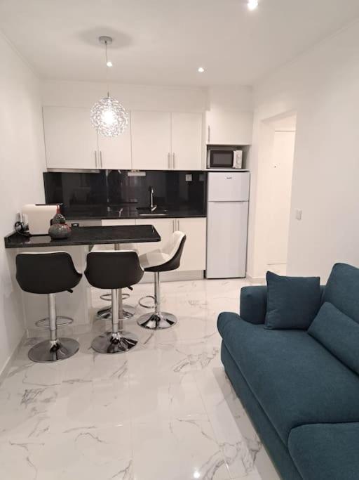 Apartamento Em Quarteira T1 Bagian luar foto