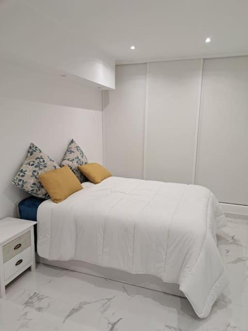 Apartamento Em Quarteira T1 Bagian luar foto